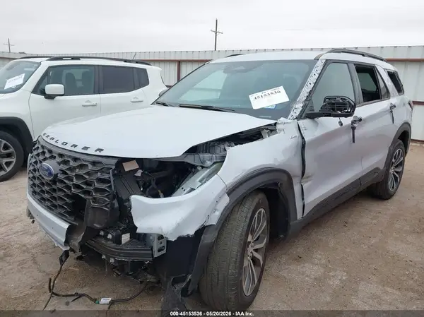 1FMUK8KH3TGB46462 2026 FORD EXPLORER - Image 2