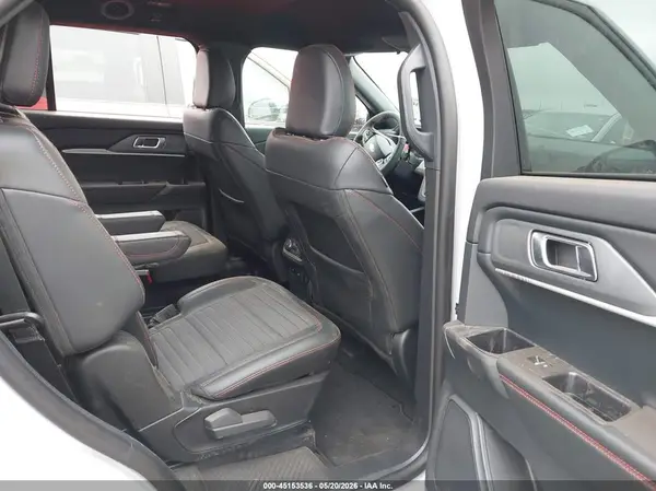 1FMUK8KH3TGB46462 2026 FORD EXPLORER - Image 8