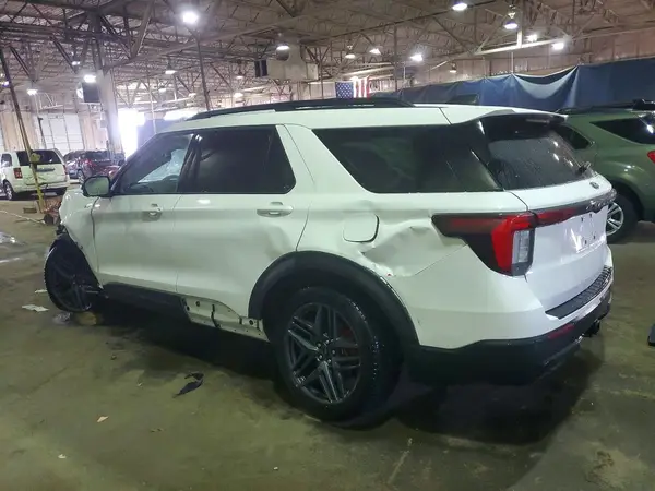 1FMUK8KH4SGA70278 2025 FORD EXPLORER - Image 2