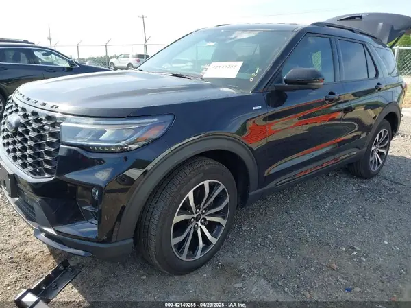 1FMUK8KH4SGA70359 2025 FORD EXPLORER - Image 2