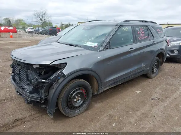 1FMUK8KH4SGB38045 2025 FORD EXPLORER - Image 2