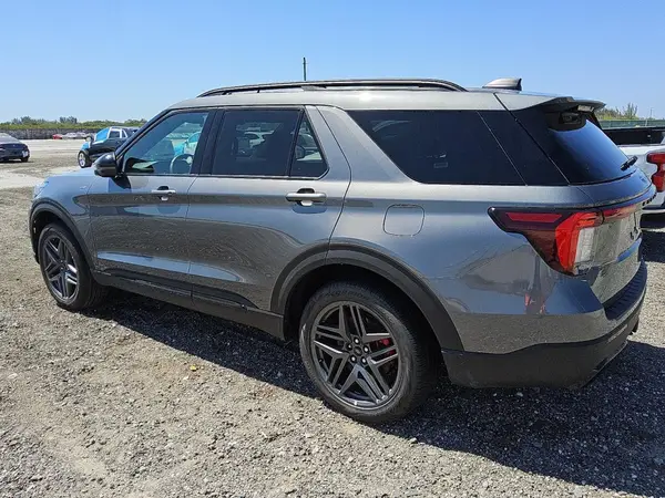 1FMUK8KH4SGB40054 2025 FORD EXPLORER - Image 2