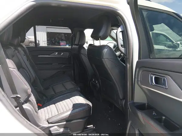 1FMUK8KH4SGB63107 2025 FORD EXPLORER - Image 8