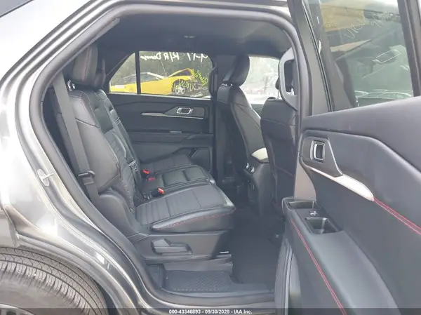 1FMUK8KH4SGB65777 2025 FORD EXPLORER - Image 8