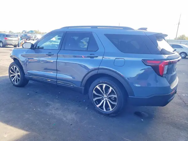1FMUK8KH4SGC64048 2025 FORD EXPLORER - Image 2
