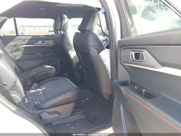 1FMUK8KH4SGC67774 2025 FORD EXPLORER - Image 8