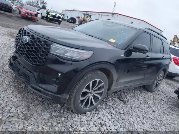 1FMUK8KH5SGA16178 2025 FORD EXPLORER - Image 2