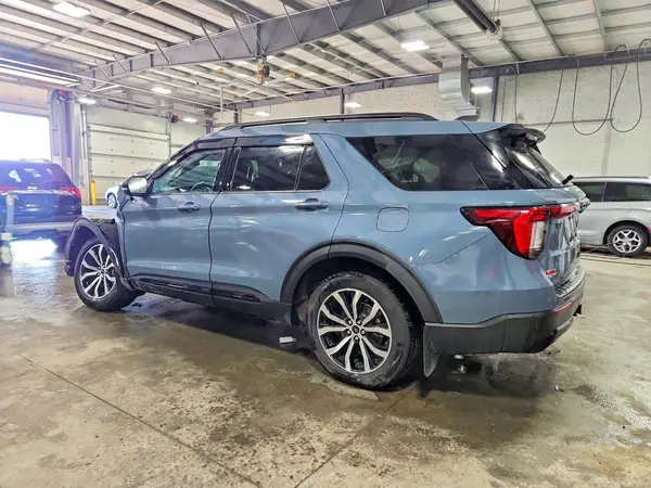 1FMUK8KH5SGA39069 2025 FORD EXPLORER - Image 2