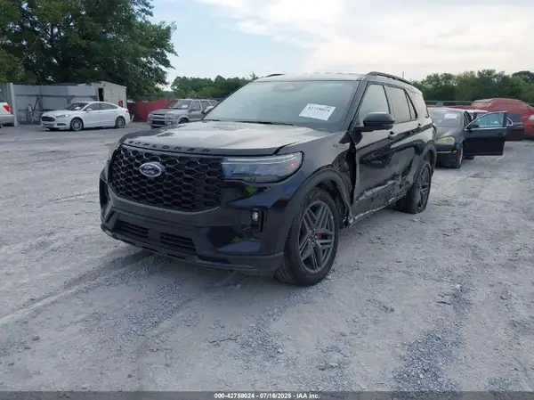 1FMUK8KH5SGB38300 2025 FORD EXPLORER - Image 2