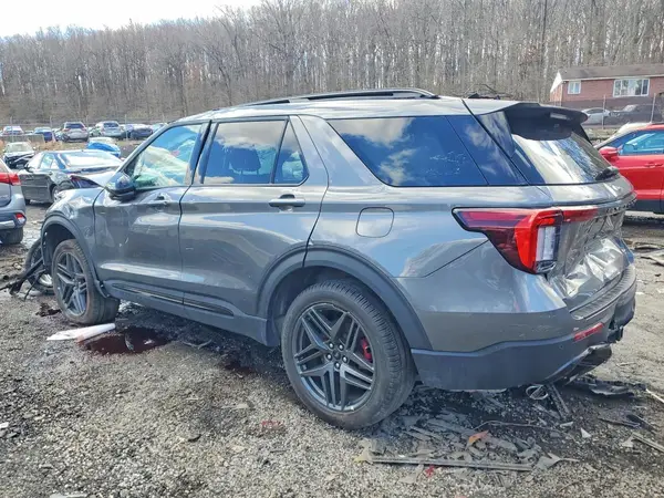 1FMUK8KH5SGB65898 2025 FORD EXPLORER - Image 2