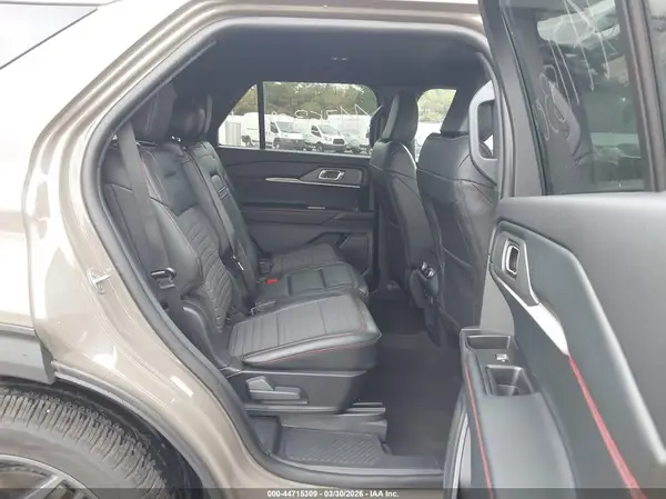 1FMUK8KH5TGA32284 2026 FORD EXPLORER - Image 8