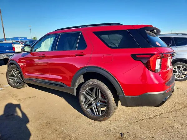 1FMUK8KH5TGA68122 2026 FORD EXPLORER - Image 2