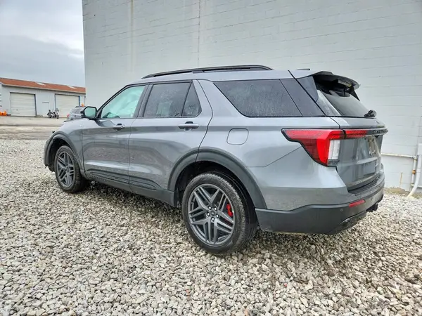 1FMUK8KH6SGB38595 2025 FORD EXPLORER - Image 2