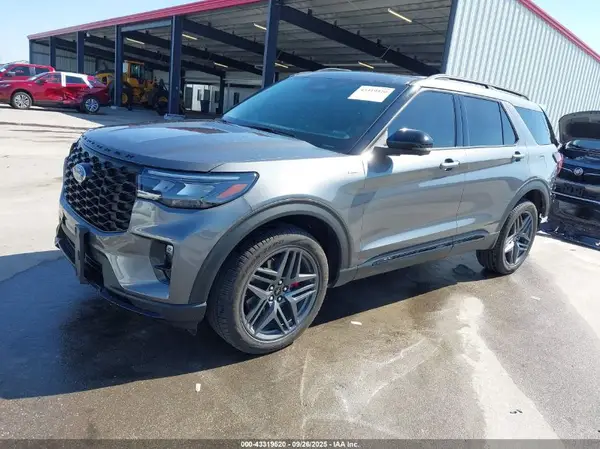 1FMUK8KH6SGB58622 2025 FORD EXPLORER - Image 2