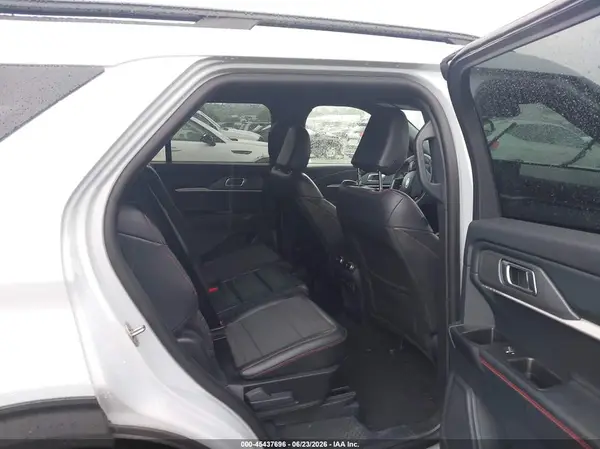 1FMUK8KH6TGB21541 2026 FORD EXPLORER - Image 8