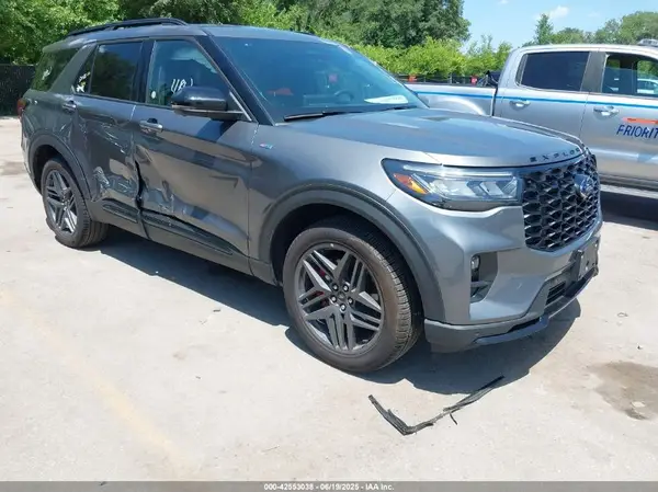 1FMUK8KH7SGB37620 2025 FORD EXPLORER - Image 1