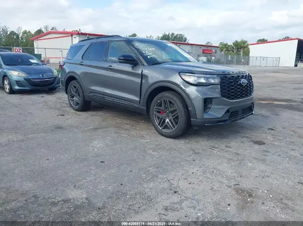 1FMUK8KH7SGB38749 2025 FORD EXPLORER - Image 1