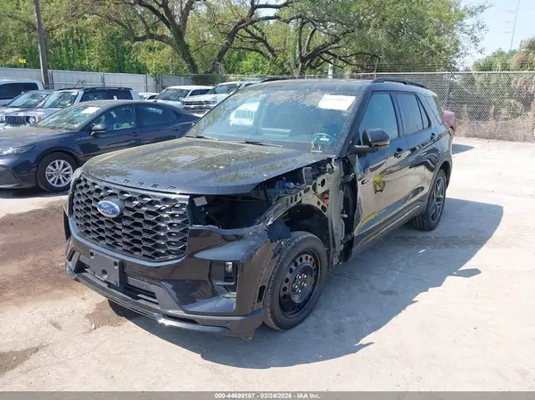 1FMUK8KH7SGB65739 2025 FORD EXPLORER - Image 2