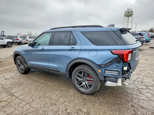 1FMUK8KH7TGA51726 2026 FORD EXPLORER - Image 2