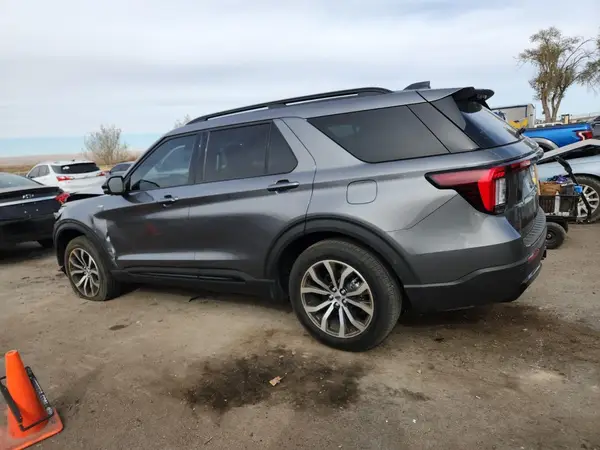 1FMUK8KH8SGB11236 2025 FORD EXPLORER - Image 2