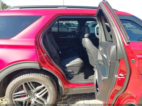 1FMUK8KH8SGC50167 2025 FORD EXPLORER - Image 8