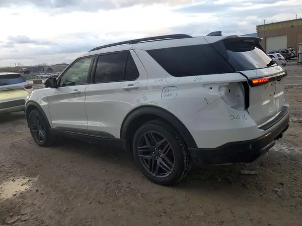1FMUK8KH8SGC74520 2025 FORD EXPLORER - Image 2
