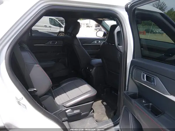 1FMUK8KH8TGA56109 2026 FORD EXPLORER - Image 8