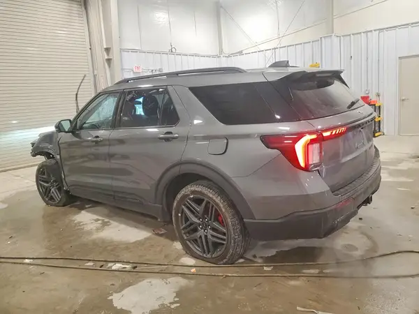 1FMUK8KH9SGB64785 2025 FORD EXPLORER - Image 2
