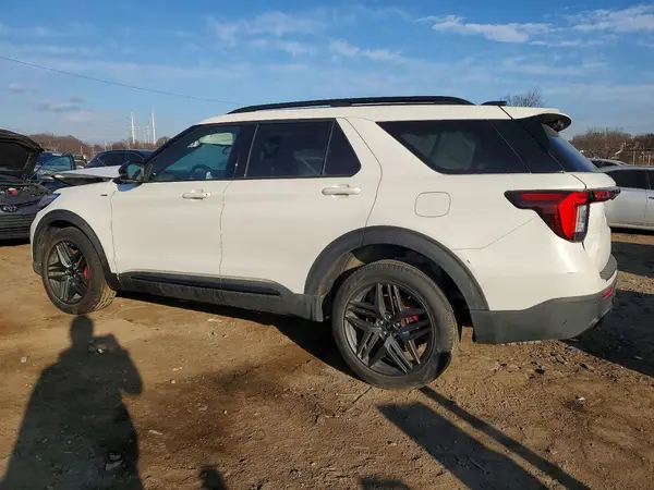 1FMUK8KH9SGB67024 2025 FORD EXPLORER - Image 2