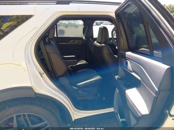 1FMUK8KH9SGC05514 2025 FORD EXPLORER - Image 8