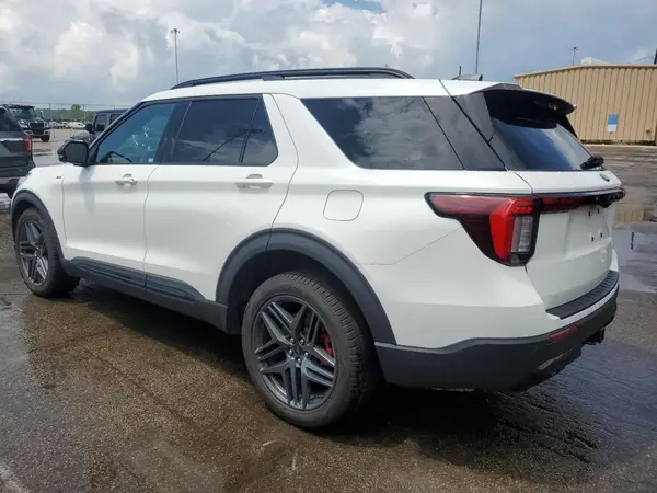 1FMUK8KHXSGA69992 2025 FORD EXPLORER - Image 2