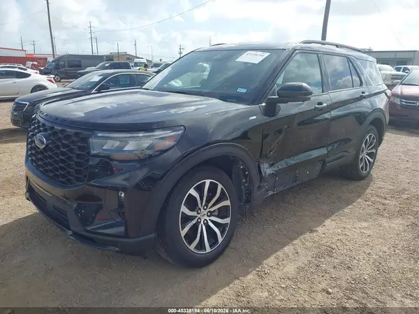 1FMUK8KHXSGB31522 2025 FORD EXPLORER - Image 2