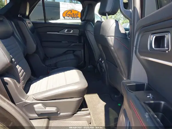 1FMUK8KHXSGB32329 2025 FORD EXPLORER - Image 8