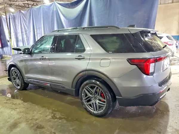 1FMUK8KHXSGB82471 2025 FORD EXPLORER - Image 2