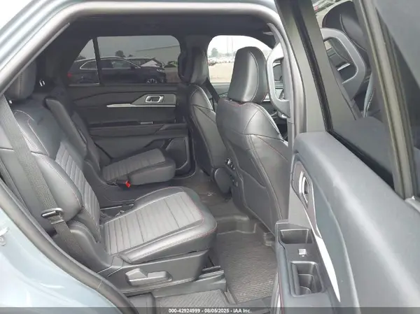 1FMUK8KHXSGC05795 2025 FORD EXPLORER - Image 8