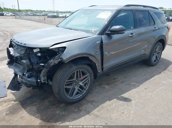 1FMUK8KHXTGA78113 2026 FORD EXPLORER - Image 2