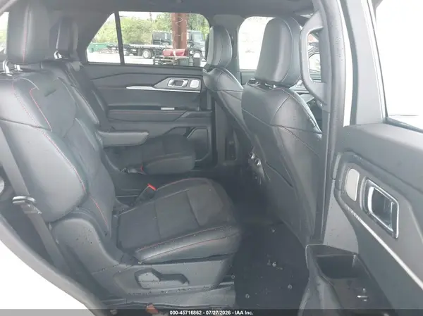 2025 FORD EXPLORER auction photo 8