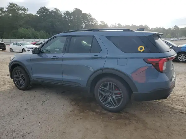1FMWK7GC4SGA65369 2025 FORD EXPLORER - Image 2
