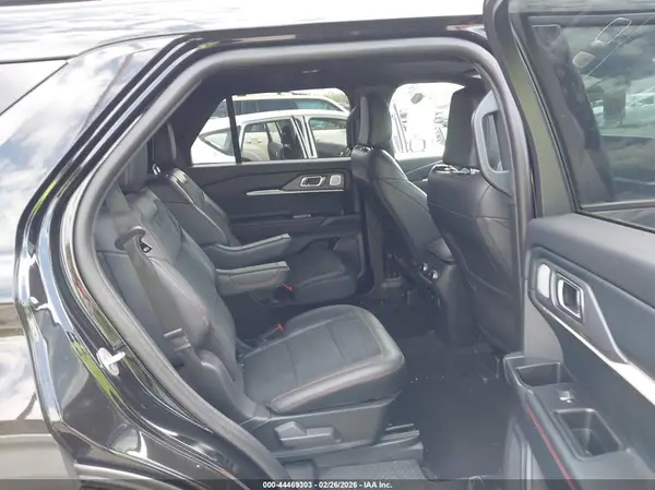 1FMWK7GC4TGA47780 2026 FORD EXPLORER - Image 8