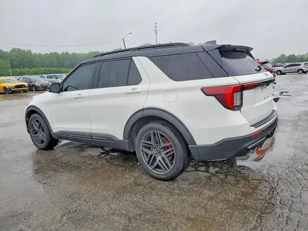 1FMWK8GC0SGB34368 2025 FORD EXPLORER - Image 2