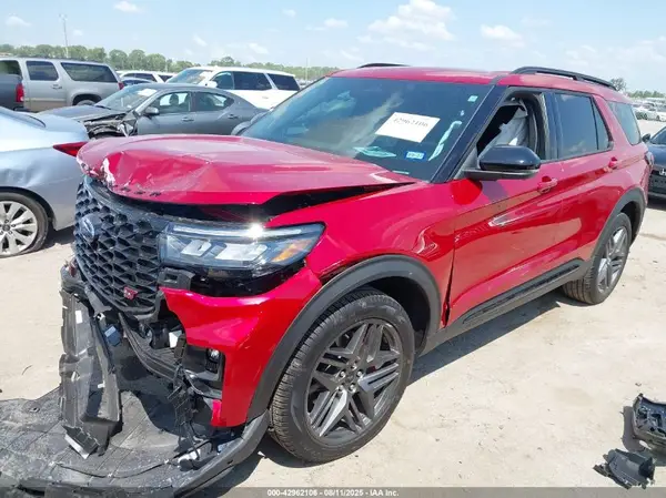 1FMWK8GC0SGB56399 2025 FORD EXPLORER - Image 2