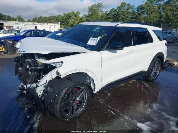 1FMWK8GC0SGC68202 2025 FORD EXPLORER - Image 2