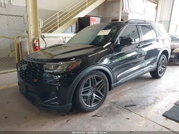 1FMWK8GC1SGA37101 2025 FORD EXPLORER - Image 2