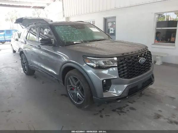 1FMWK8GC1SGB17160 2025 FORD EXPLORER - Image 1