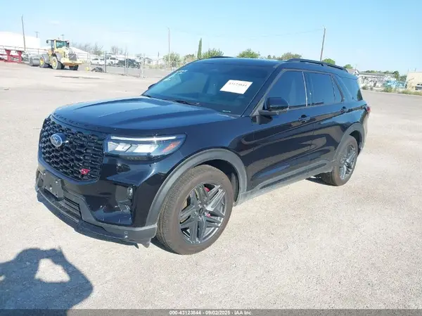 1FMWK8GC1SGB51471 2025 FORD EXPLORER - Image 2