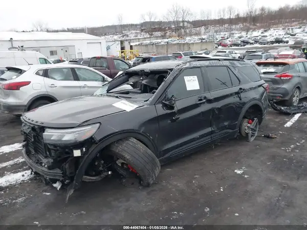 1FMWK8GC3SGB18018 2025 FORD EXPLORER - Image 2