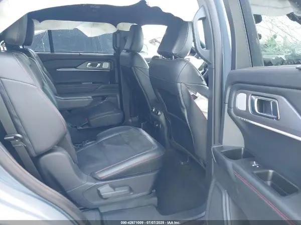 1FMWK8GC4SGA29574 2025 FORD EXPLORER - Image 8