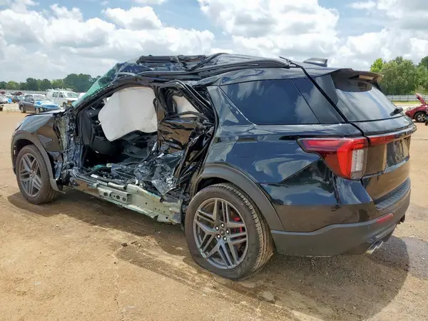 1FMWK8GC4SGA95896 2025 FORD EXPLORER - Image 2