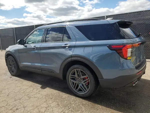 1FMWK8GC4SGC63942 2025 FORD EXPLORER - Image 2