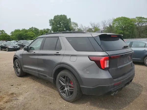 1FMWK8GC5SGA15019 2025 FORD EXPLORER - Image 2